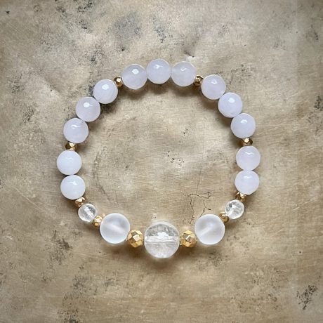 Bransoletka agatowa z kryształem górskim