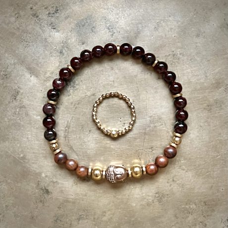 Zestaw biżuterii z granatu z Buddą