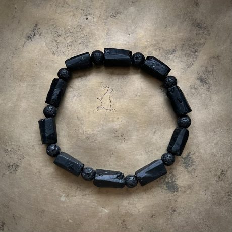 Bransoletka Czarny Turmalin z Lawą
